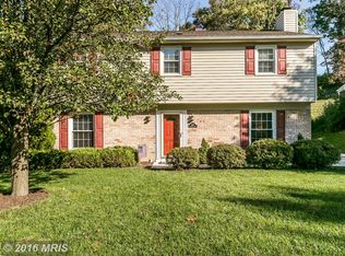 904 Saxon Hill Dr, Cockeysville, MD 21030