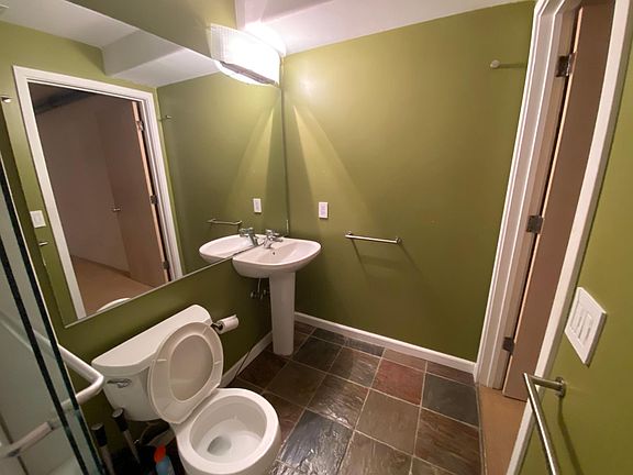 2nd image of 340 6th St #3