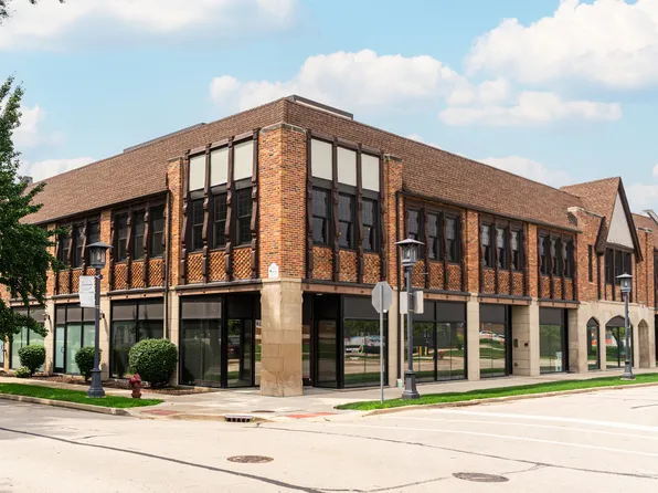 264 E Kenilworth Ave Unit 2, Villa Park, IL 60181