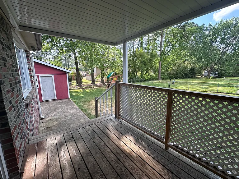11316 Maplecrest Dr SE — Photo 27