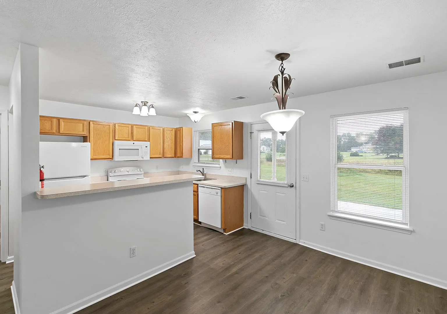 Cattail Lane Townhomes (Cattail Properties LLC) — Photo 4