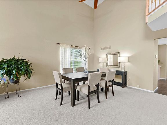 5th image of 16908 Hickory Crest Dr