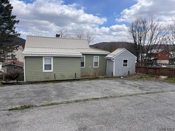 316 Strayer St, Johnstown, PA 15906