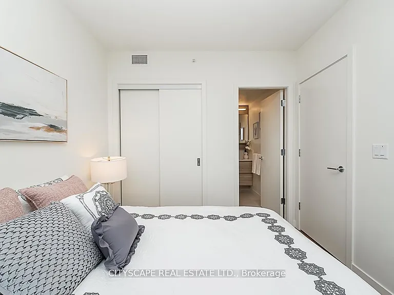 585 Austin Ave #1907 — Photo 17