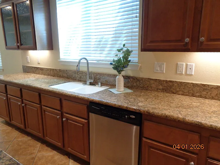 42308 Klamath Ln — Photo 9