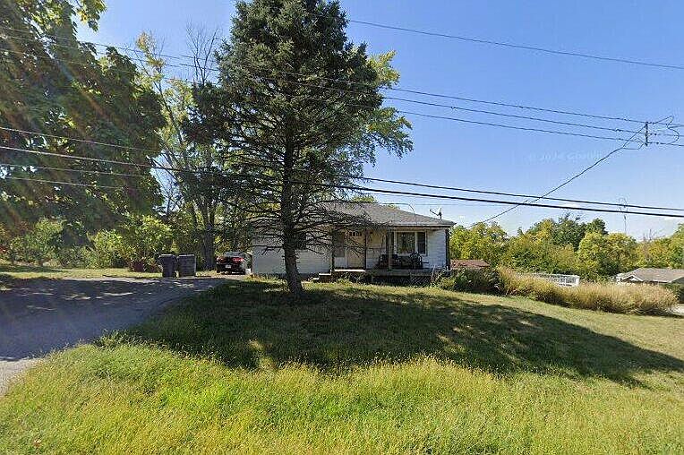 1st image of 5849 Garden Rd