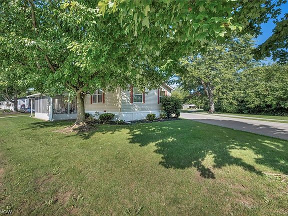 4th image of 16 Cherry Ln