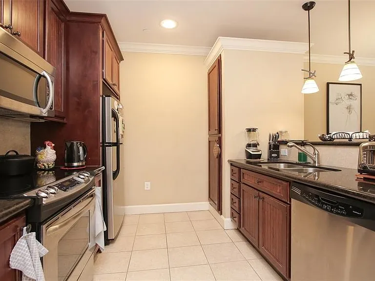 2203 Dorrington St #208 — Photo 12