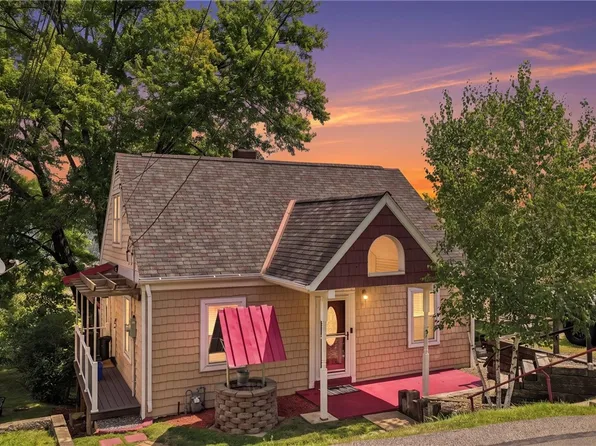 3829 Inland Ave, West Mifflin, PA 15122