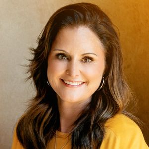 Nicole Andrews