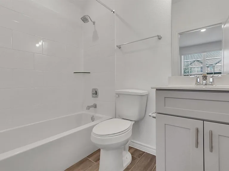 1208 Garden Jade Dr — Photo 9