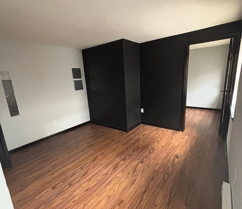 609 N. 11th St Philadelphia, PA 19123