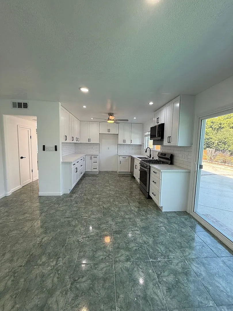 Building Photo - 1506 Los Amigos Ave