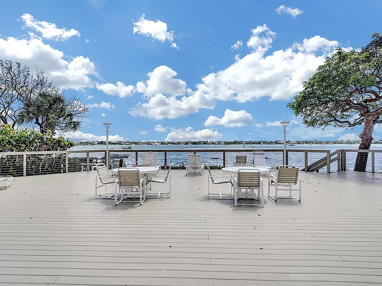 5600 N Flagler Dr #2509 — Photo 21