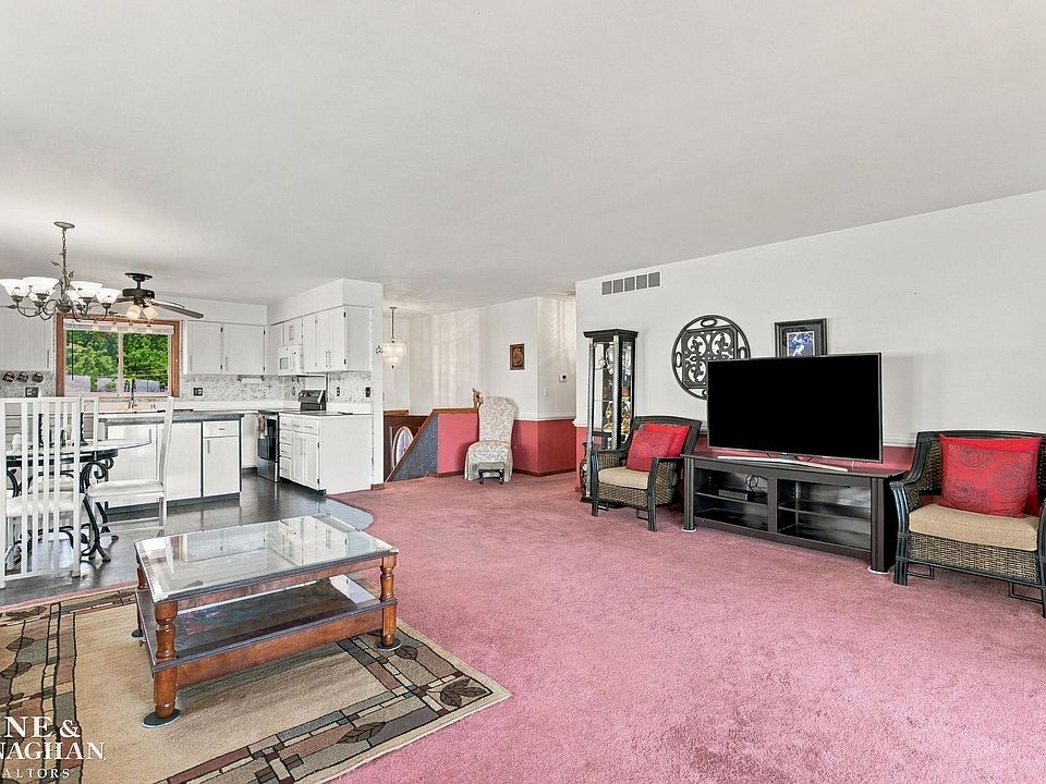 9325 Dixie Hwy, photo 10