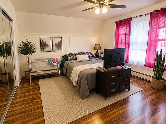 4th image of 219 Elmwood Ave Floor 3