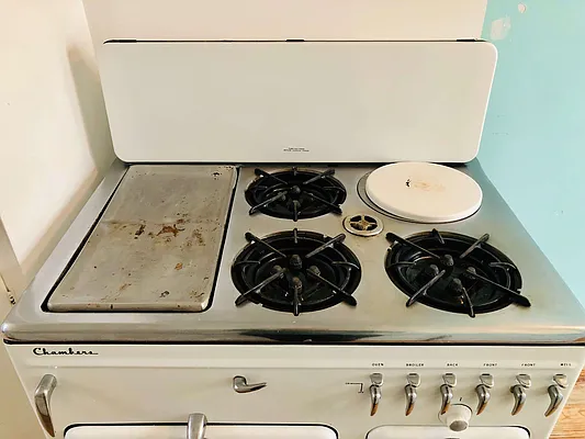 Rented by Steffan Olausson Partridge, LREB | media 45