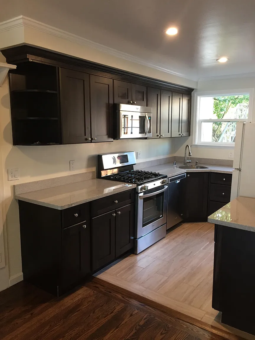 3228 Cabrillo St photo 1