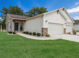 1733 Linden Ave #17, Traverse City, MI 49686