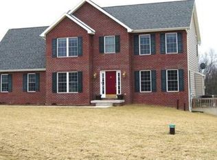 4348 Coseytown Rd, Greencastle, PA 17225