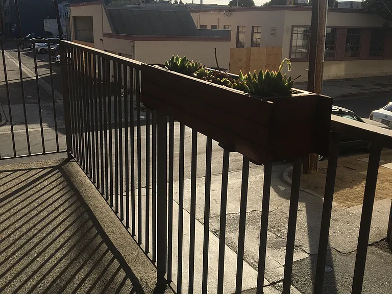 869 S Wooster St — Photo 23
