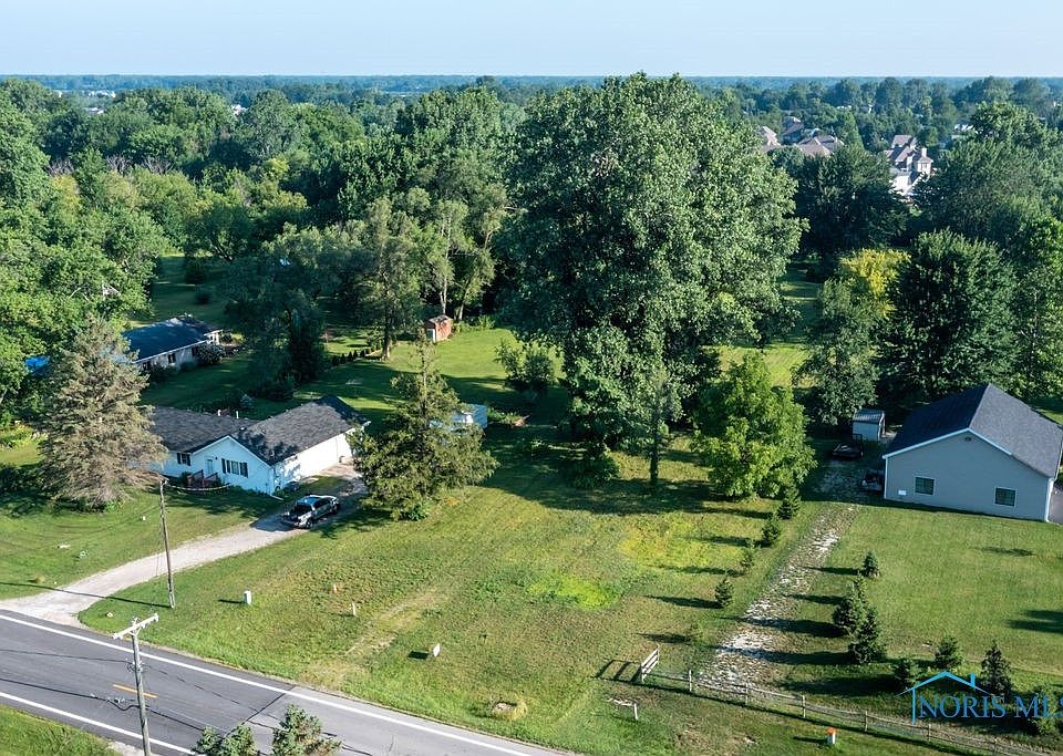 8004 Maumee Western Rd, Maumee, OH 43537 MLS 6090651 Zillow