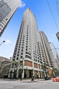 400 E Ohio St APT 1503, Chicago, IL, 60611