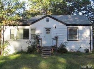 2029 Raft Dr, Saint Louis, MO 63133