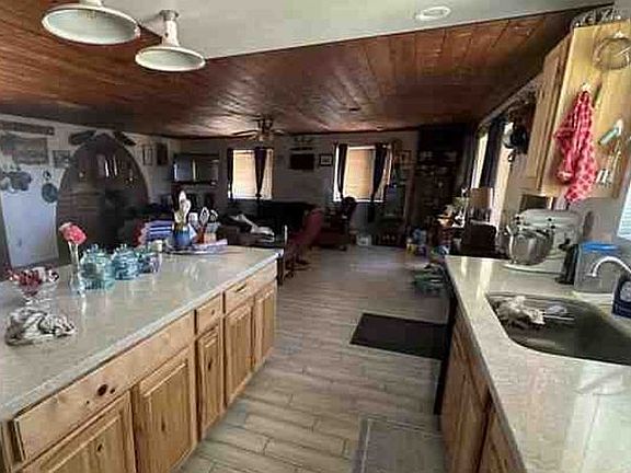 Kitchen / living room