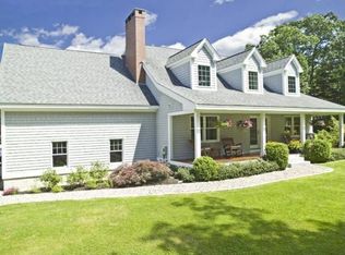 31 Pocahontas Rd, Kittery Point, ME 03905