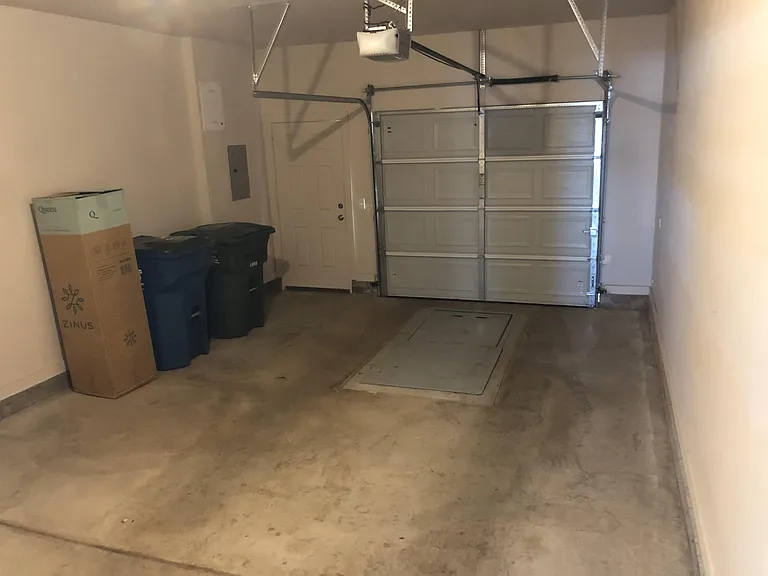 1225 E Main St — Photo 10