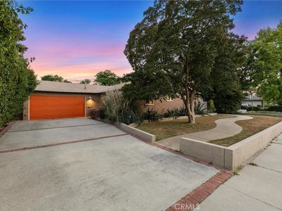 18770 Community St, Northridge, CA, 91324