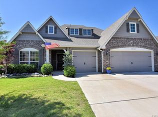 2030 E 133rd St S, Bixby, OK 74008