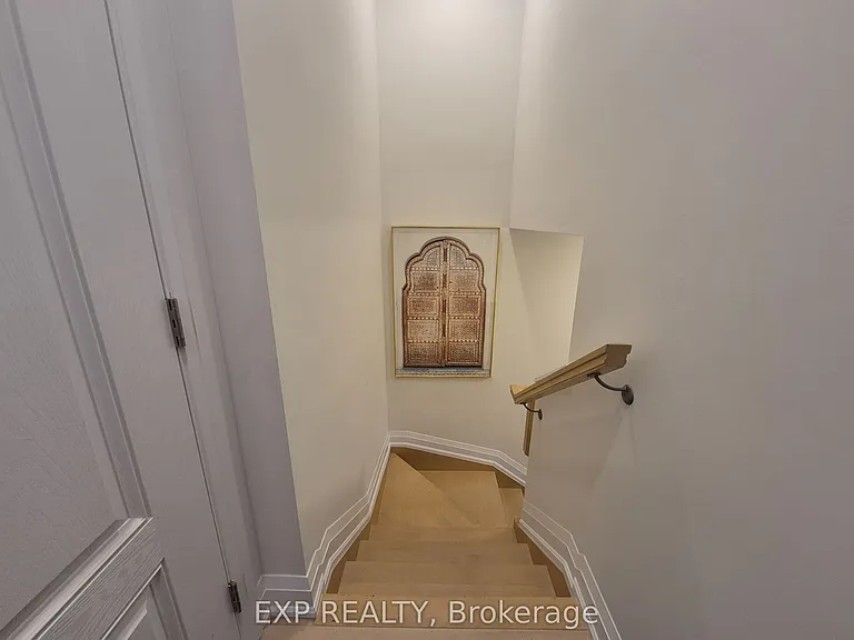 178 Lynn Coulter St — Photo 3