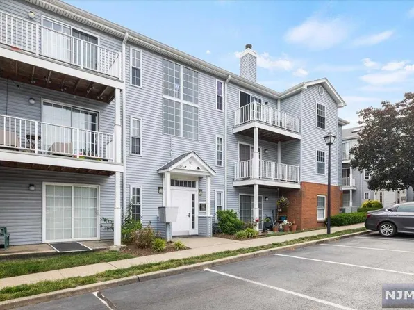 753 Summer Ave APT 3B, Newark, NJ 07104