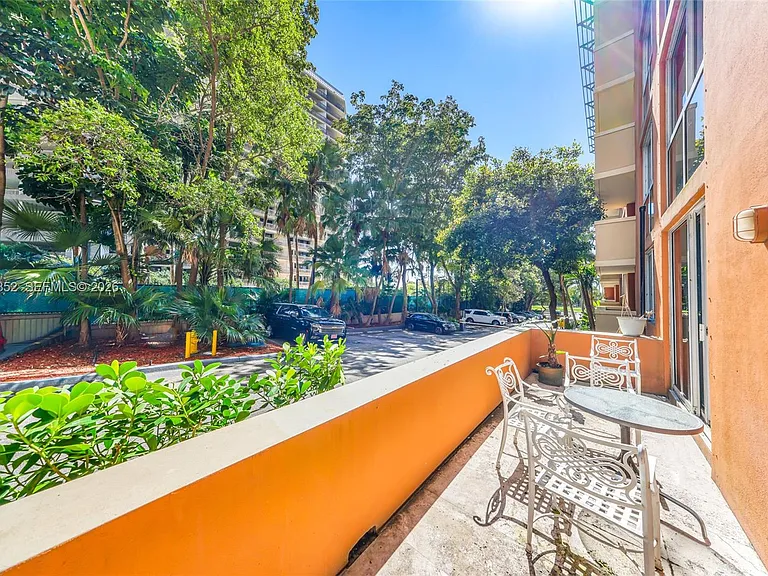 2951 S Bayshore Dr #215 — Photo 25
