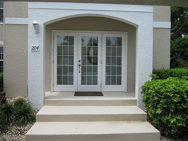 1st image of 835 Tanbark Dr APT 204