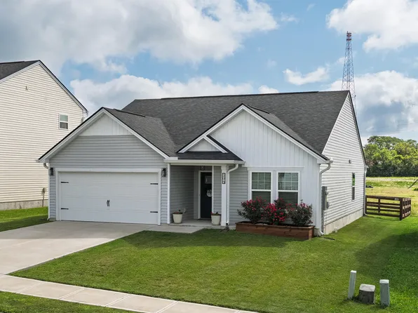 104 Churchill Dr, Williamstown, KY 41097