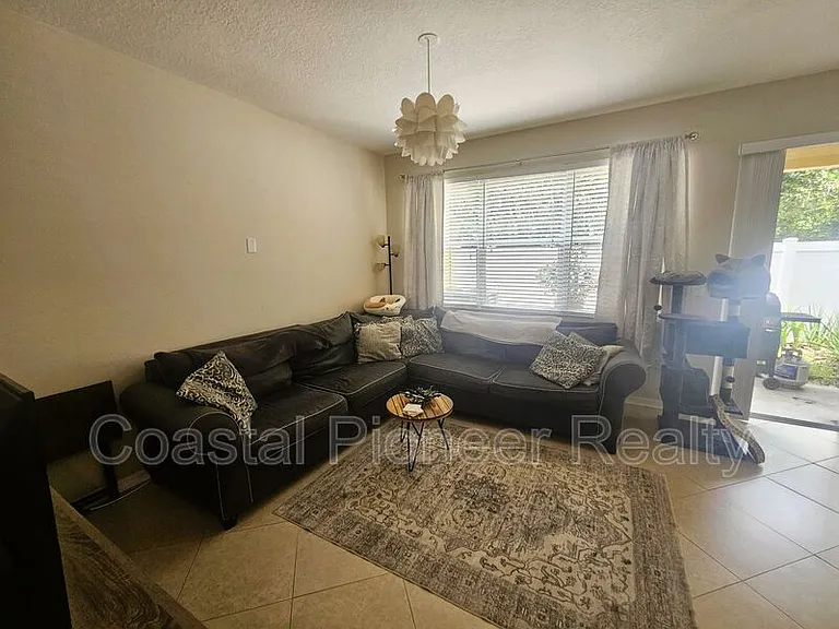 8148 Stone Leaf Ln — Photo 5