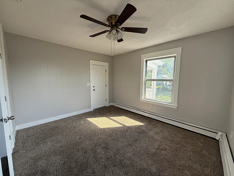 123 Pearl St #3 — Photo 11