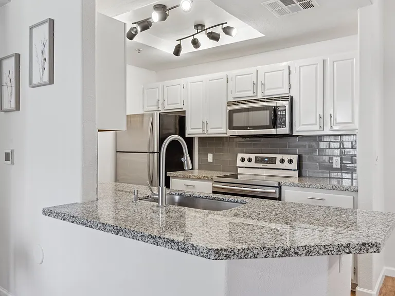 11375 E Sahuaro Dr #1087 — Photo 7