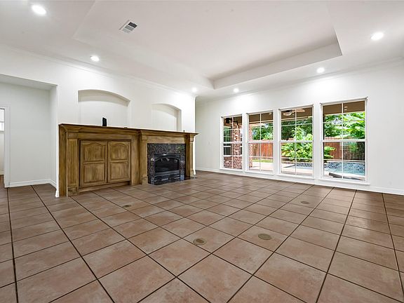 4th image of 104 Mockingbird Ln