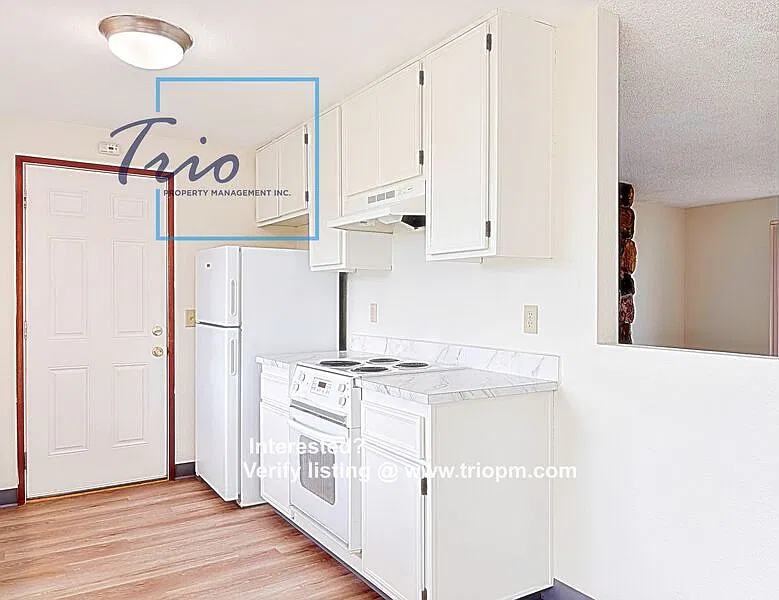 3 bed, 2.0 bath, $2,195 — Photo 3