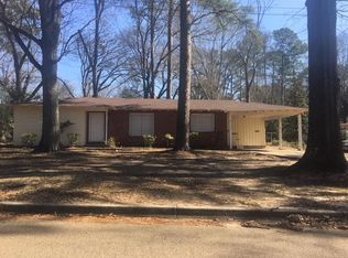 1912 Willow Way, Jackson, MS 39204