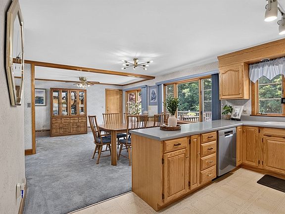 5th image of 88 Mifflin Dr