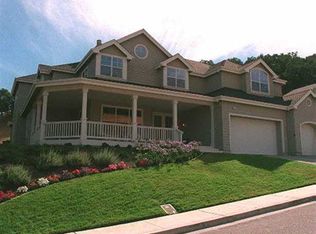 19 N Maplewood Dr, Danville, CA 94506