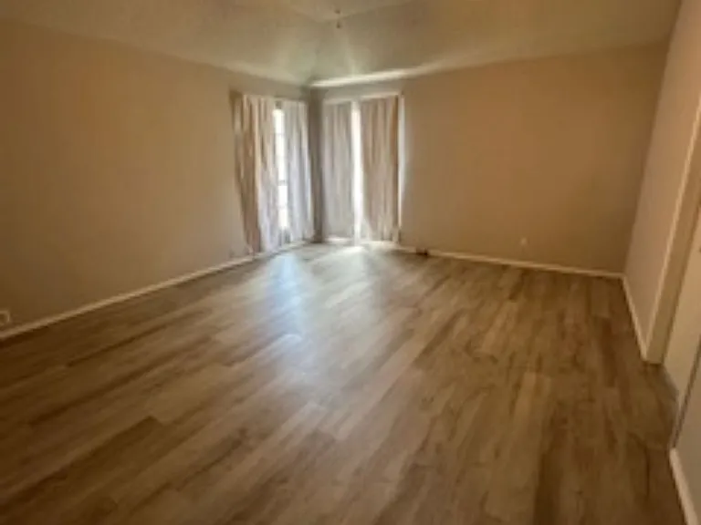 414 Wolfe St #1 — Photo 4