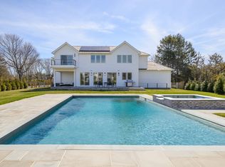 43 A Tanners Neck Ln, Westhampton, NY 11977
