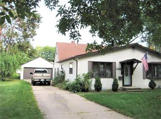 1113 N 7th Ave, Wausau, WI 54401