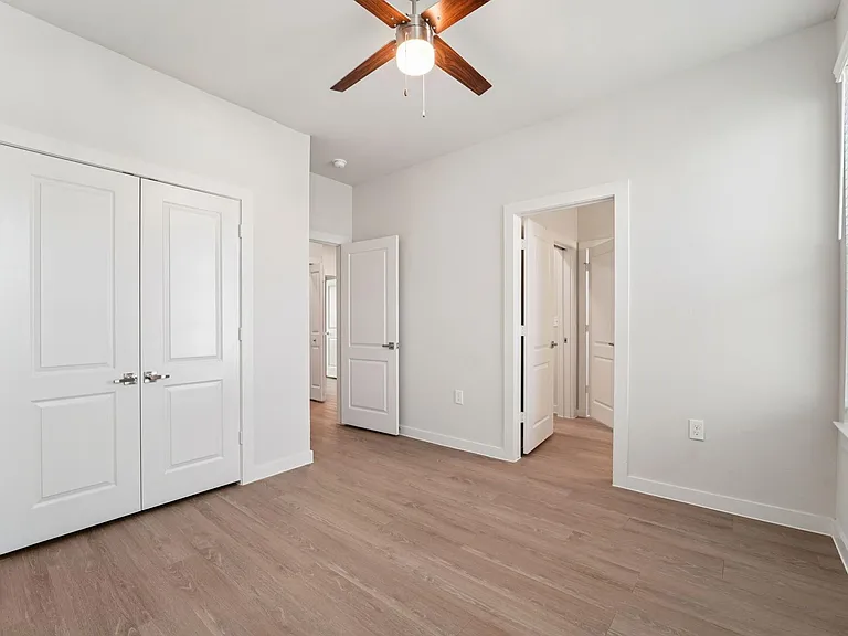 7415 Leighton Meadow Ln — Photo 27